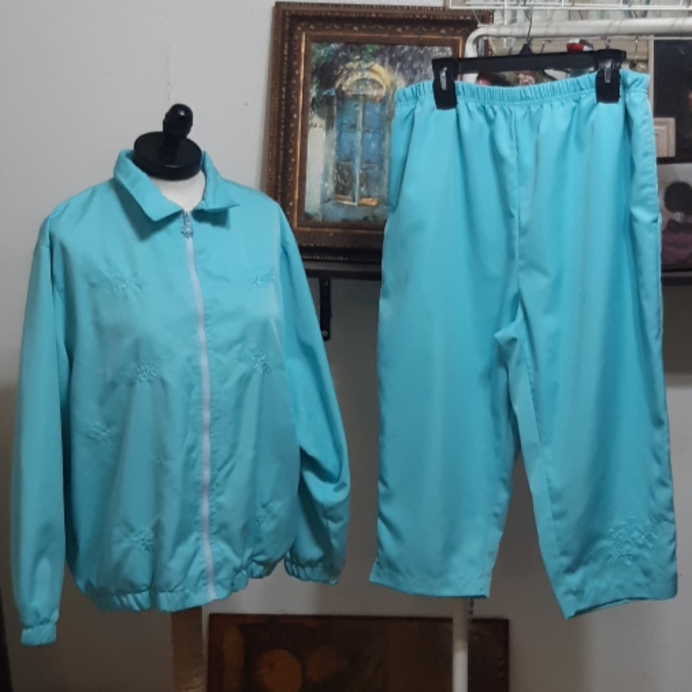 Womens XL Matching Jacket Short pants set long sleeve zipper jacket elastic wais